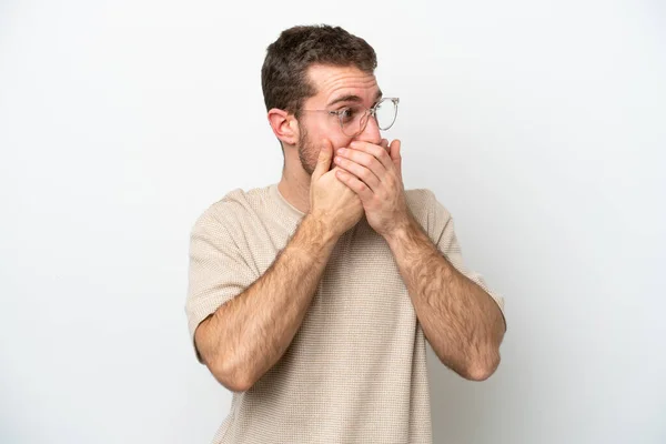 Junger Kaukasischer Mann Isoliert Auf Weißem Hintergrund Der Den Mund — Stockfoto