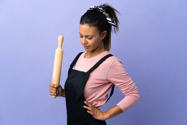 Jonge Vrouw Chef Kok Uniform Lijden Aan Rugpijn Voor Het — Stockfoto