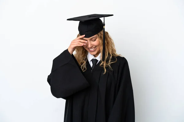 Genç Üniversite Mezunu Beyaz Arka Planda Tek Başına Gülüyor — Stok fotoğraf