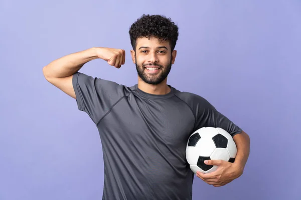 Handsome Moroccan Young Football Player Man Isolated Purple Background Doing — Stock Photo, Image
