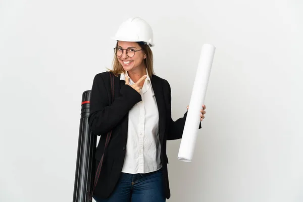 Arquitecta Mediana Edad Con Casco Planos Sobre Fondo Aislado Feliz — Foto de Stock