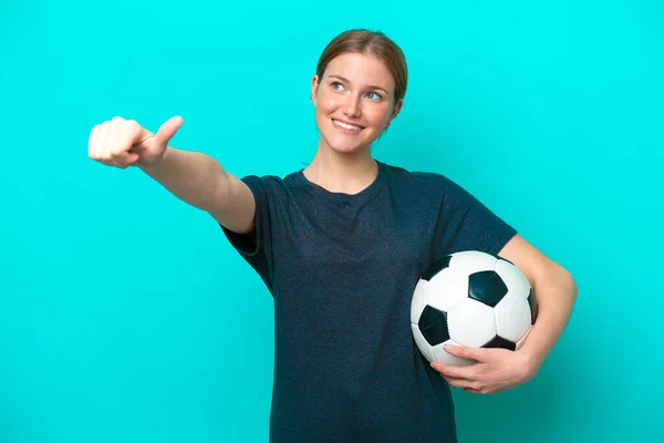 Young Football Player Woman Isolated Blue Background Giving Thumbs Gesture — Stock Photo, Image