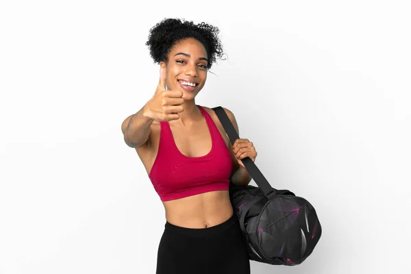 Ung Sport Afrikansk Amerikansk Kvinna Med Sport Väska Isolerad Blå — Stockfoto