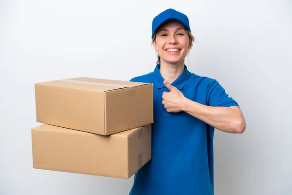 Lieferung Kaukasische Frau Isoliert Auf Weißem Hintergrund Gibt Einen Daumen — Stockfoto