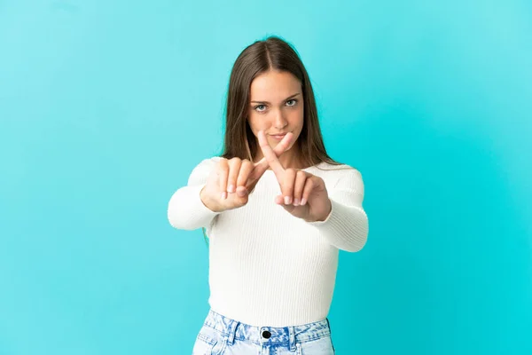 Young Woman Isolated Blue Background Making Stop Gesture Her Hand — Stock Photo, Image