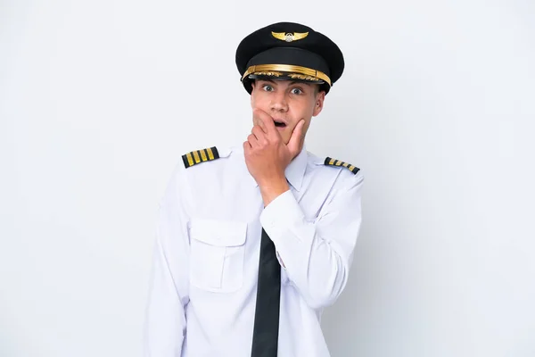 Vliegtuig Kaukasische Piloot Geïsoleerd Witte Achtergrond Verrast Geschokt Terwijl Rechts — Stockfoto