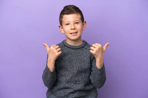 Little Boy Isolated Purple Background Thumbs Gesture Smiling — ストック写真