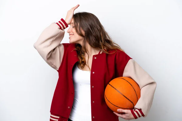 Jeune Femme Caucasienne Jouant Basket Isolé Sur Fond Blanc Réalisé — Photo