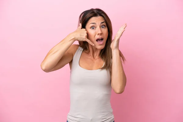Middle Age Caucasian Woman Isolated Pink Background Making Phone Gesture — ストック写真