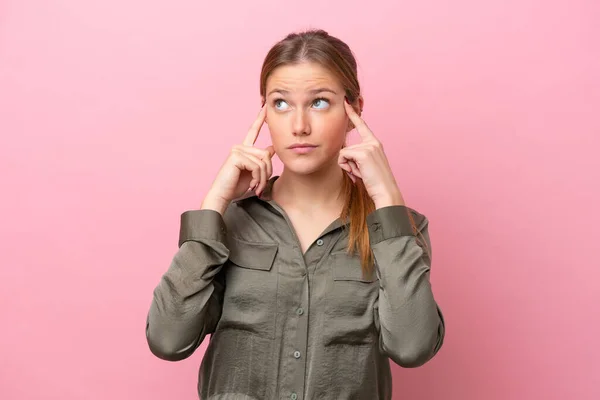 Young Caucasian Woman Isolated Pink Background Having Doubts Thinking — Stock Photo, Image