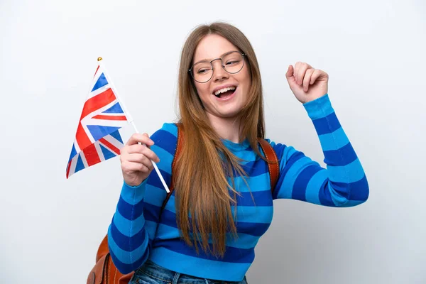 白地にイギリス国旗を掲げた若い白人女性が勝利を祝う — ストック写真