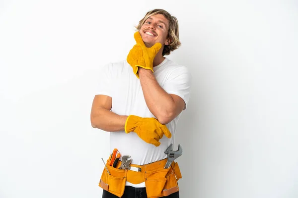 Jong Elektricien Blonde Man Geïsoleerd Witte Achtergrond Gelukkig Glimlachen — Stockfoto