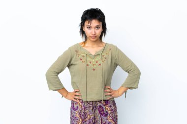 Genç Uruguaylı kız izole edilmiş beyaz bir geçmişi var.