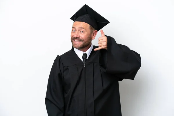 Universitätsabsolvent Mittleren Alters Isoliert Auf Weißem Hintergrund Telefonisch Gestikulierend Rufen — Stockfoto