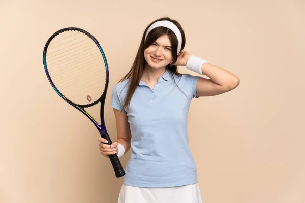 Fiatal Ukrán Lány Teniszező Felett Elszigetelt Fal Kétségek — Stock Fotó