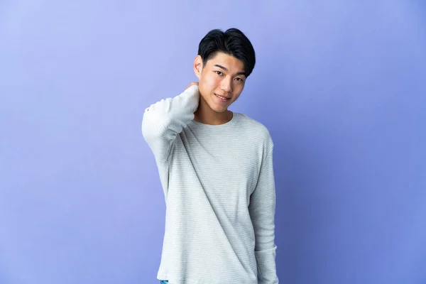 Young Chinese Man Isolated Purple Background Laughing — Stock Photo, Image