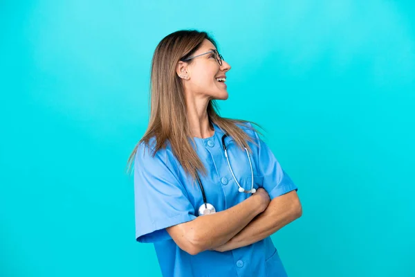 Middle Age Surgeon Woman Isolated Blue Background Happy Smiling — Zdjęcie stockowe