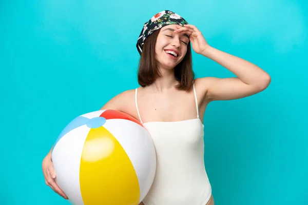 Young Ukrainian Woman Holding Beach Ball Isolated Blue Background Smiling — Stok fotoğraf