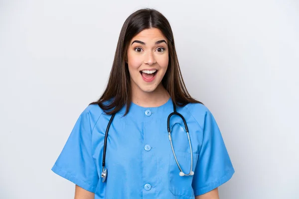Mladý Brazilský Zdravotní Sestra Žena Izolované Bílém Pozadí Překvapením Výraz — Stock fotografie