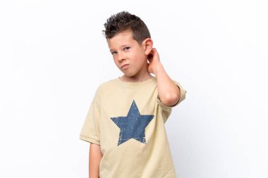 Beyaz arka planda izole edilmiş küçük beyaz çocuk kuşkuları var.