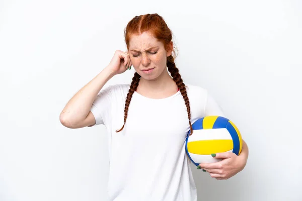 Young Caucasian Reddish Woman Playing Volleyball Isolated White Background Frustrated — стоковое фото