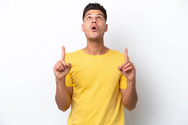 Jonge Blanke Man Geïsoleerd Witte Achtergrond Verrast Wijzen Omhoog — Stockfoto