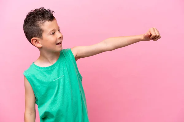 Little Caucasian Boy Isolated Pink Background Giving Thumbs Gesture — Fotografia de Stock