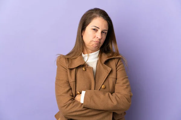 Middle Age Brazilian Woman Isolated Purple Background Feeling Upset — Stock Photo, Image