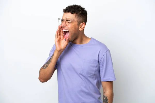 Young Caucasian Brazilian Man Isolated White Background Shouting Mouth Wide — Foto Stock