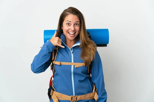 Middle Age Mountaineer Woman Big Backpack Isolated Background Making Phone — Stock Photo, Image