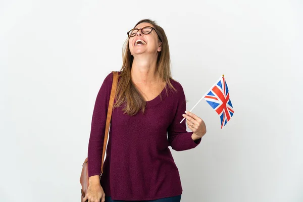 Brasilianerin Mittleren Alters Hält Eine Britische Flagge Auf Weißem Hintergrund — Stockfoto