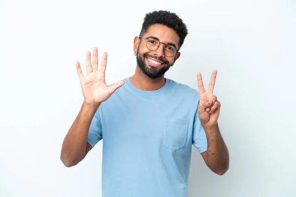 Ung Brasiliansk Man Isolerad Vit Bakgrund Räkna Sju Med Fingrar — Stockfoto