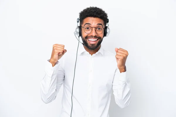 Telemarketer Brasileiro Trabalha Com Fone Ouvido Isolado Fundo Branco Comemorando — Fotografia de Stock