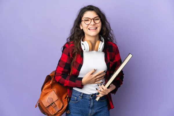 Estudante Adolescente Isolado Fundo Roxo Sorrindo Muito — Fotografia de Stock