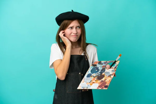 Młoda Artystka Angielski Kobieta Trzyma Paletę Odizolowanych Niebieskim Tle Sfrustrowane — Zdjęcie stockowe