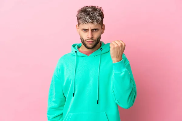 Young Handsome Caucasian Man Isolated Pink Background Unhappy Expression — Stockfoto