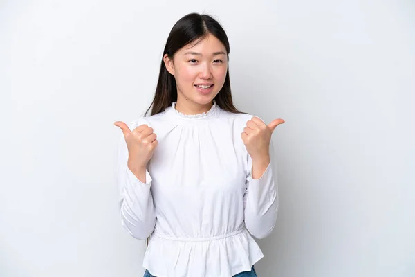 Young Chinese Woman Isolated White Background Thumbs Gesture Smiling — Foto Stock