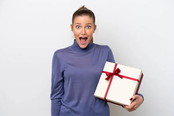 Young Caucasian Woman Holding Gift Isolated White Background Surprise Shocked — 스톡 사진