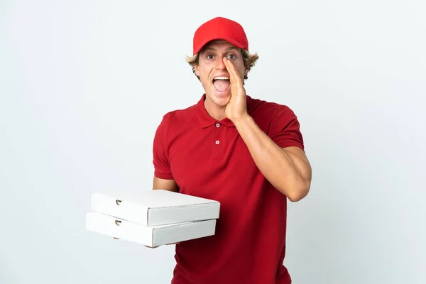 披萨送货员在孤立的白色背景上大喊大叫 张大嘴 — 图库照片