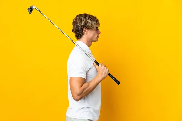English Man Isolated White Background Playing Golf Lateral Position — Foto Stock
