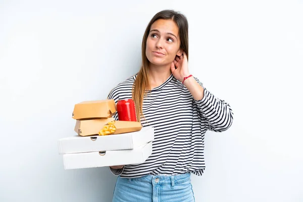 Young Caucasian Woman Holding Fast Food Isolated White Background Having — Photo