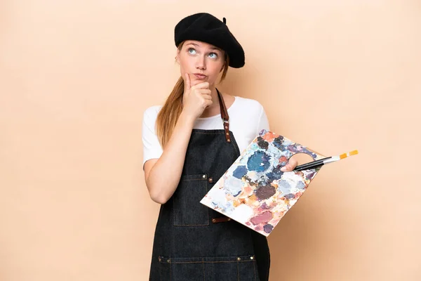 Young Artist Caucasian Woman Holding Palette Isolated Beige Background Having — ストック写真