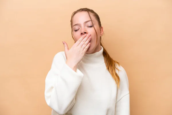Young Caucasian Woman Isolated Beige Background Yawning Covering Wide Open — Stock Photo, Image