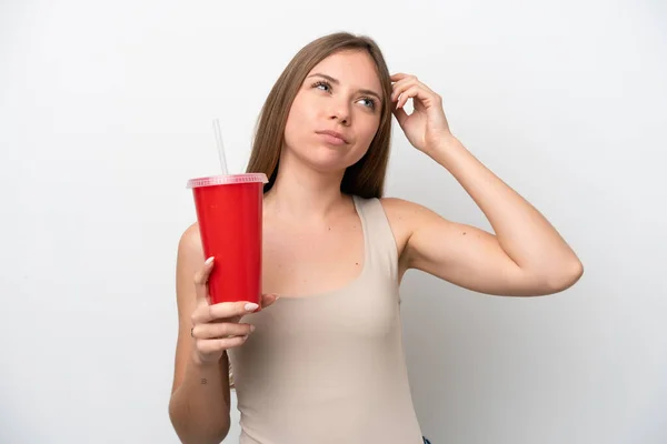 Young Lithuanian Woman Holding Refreshment Isolated White Background Having Doubts — 스톡 사진