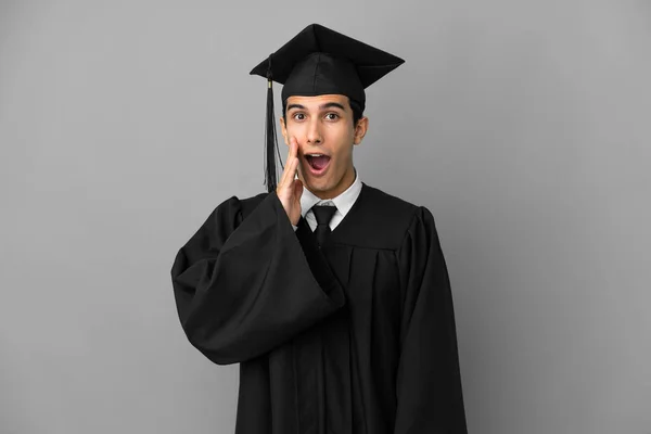 Young Argentinian University Graduate Isolated Grey Background Surprise Shocked Facial — Stockfoto