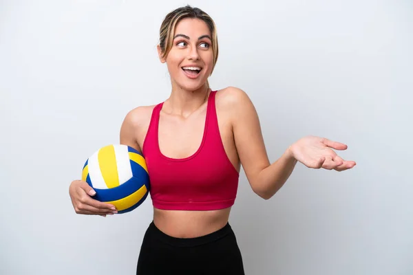 Young Caucasian Woman Playing Volleyball Isolated White Background Surprise Expression — 图库照片