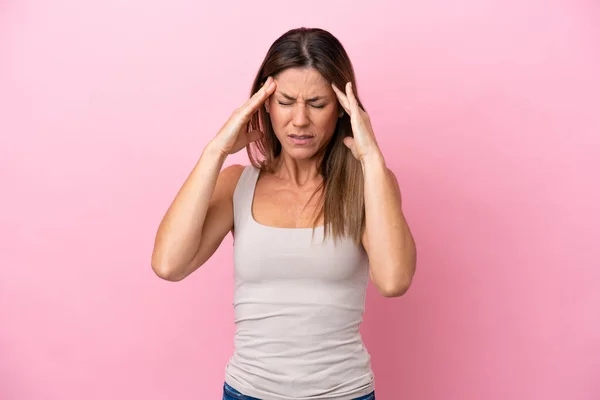 Middle Age Caucasian Woman Isolated Pink Background Headache —  Fotos de Stock