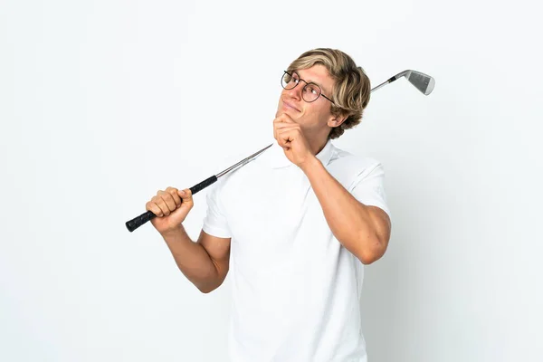 Inglês Homem Jogando Golfe Olhando Para Cima — Fotografia de Stock