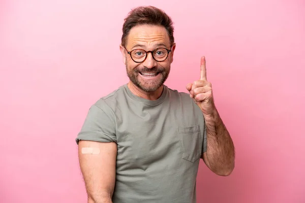 Middle Age Man Wearing Band Aids Isolated Pink Background Pointing — Fotografia de Stock
