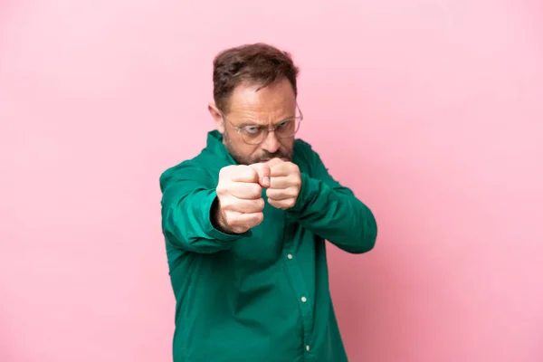 Middle Age Caucasian Man Isolated Pink Background Fighting Gesture — ストック写真